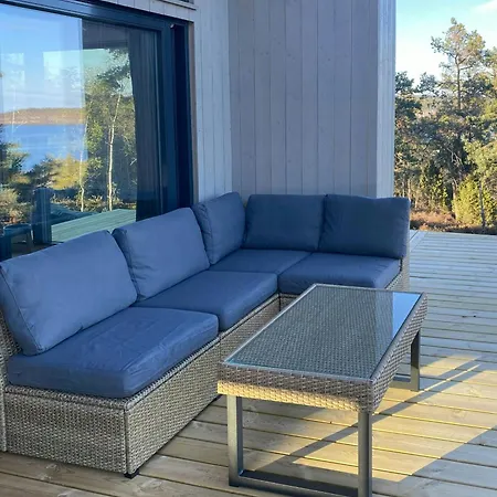 Southern With Sea View And Terrace Holiday home *