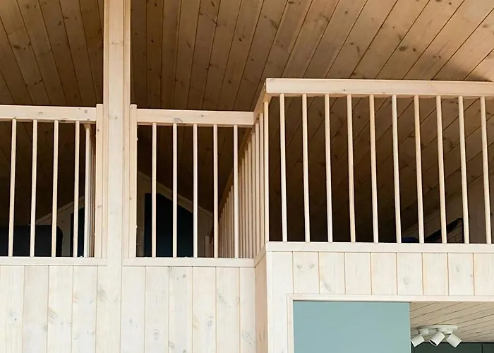 Semesterbostad Southern With Sea View And Terrace