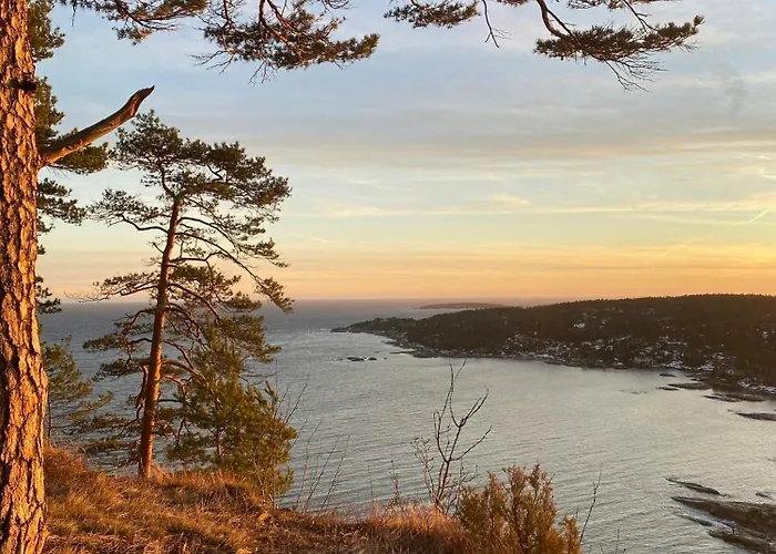Southern With Sea View And Terrace