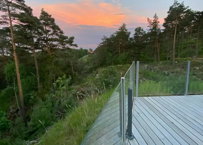 Southern With Sea View And Terrace * Stathelle